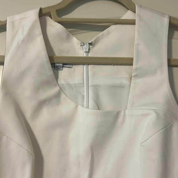 White Bebe Dress, Size 4 - Picture 3 of 6